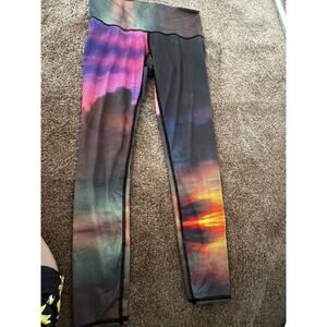Teeki Rainbow northern lights Aurora colorful leggings for yoga size Medium